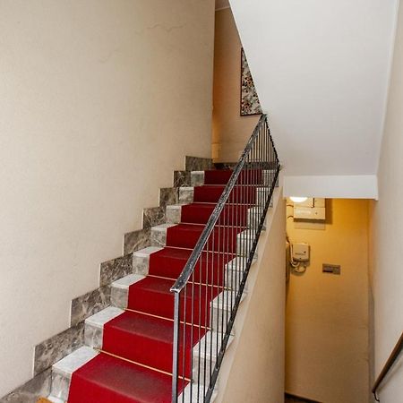 Apartment Near Central Station ミラノ エクステリア 写真