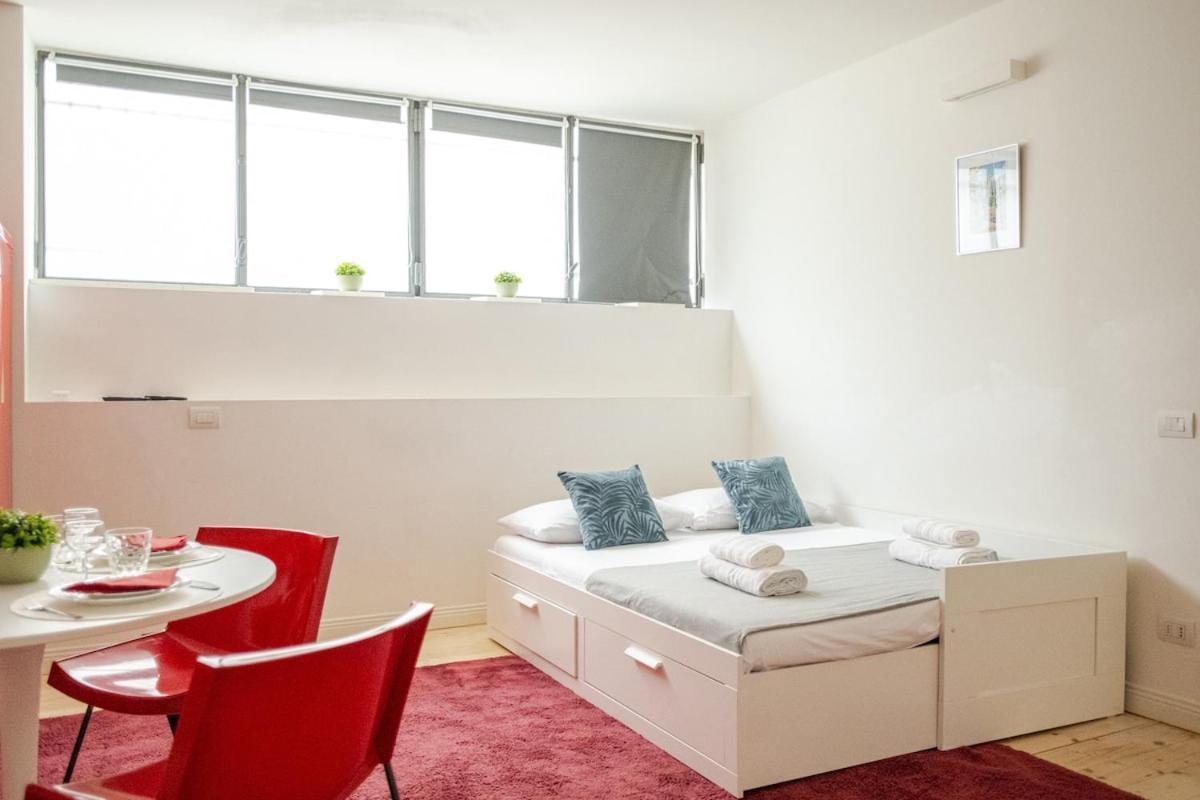Apartment Near Central Station ミラノ エクステリア 写真